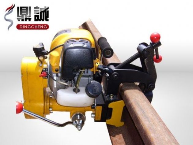 點(diǎn)擊查看詳細(xì)信息<br>標(biāo)題：內(nèi)燃鋼軌鉆孔機(jī) 閱讀次數(shù)：4689