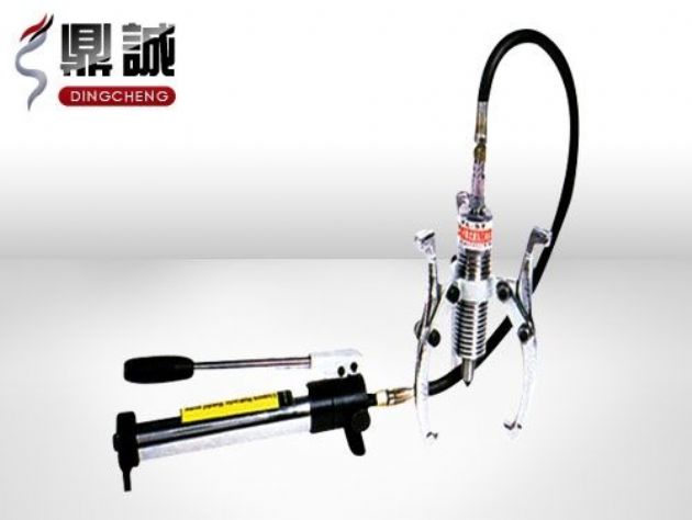 點(diǎn)擊查看詳細(xì)信息<br>標(biāo)題：分體式液壓拉馬 閱讀次數(shù)：4511
